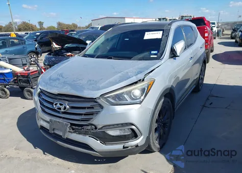 2017 Hyundai Santa Fe Sport 2.0T Ultimate z USA, uszkodzony, nr VIN 5XYZW4LA9HG424400